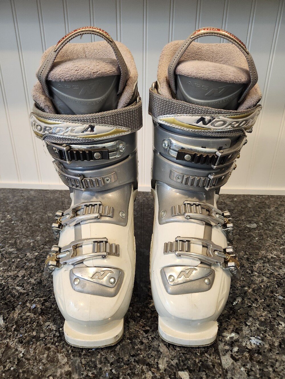 Nordica Women's White & Silver Ski Boots - Comfortable Winter Performance
